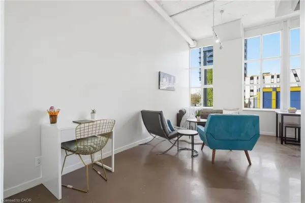 404 King Street W #212, Kitchener, ON N2G 4Z9