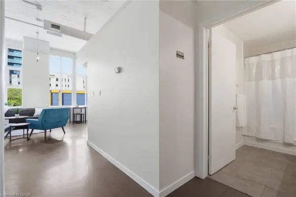 404 King Street W #212, Kitchener, ON N2G 4Z9