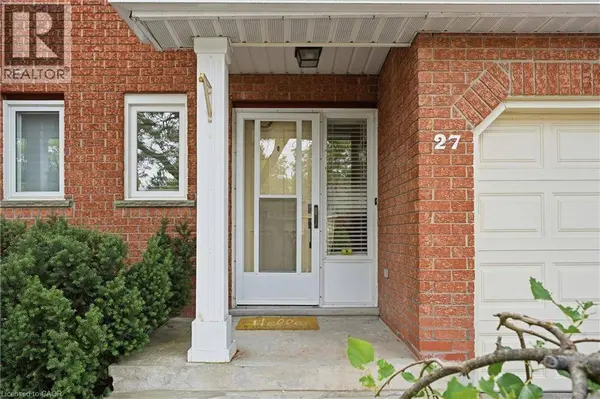 525 BEECHWOOD DR #27, Waterloo, ON N2T2G7
