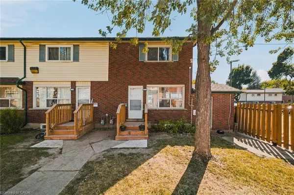 164 Jansen Avenue #11, Kitchener, ON N2A 2L7