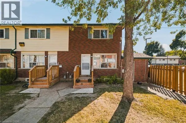 164 JANSEN AVE #11, Kitchener, ON N2A2L7