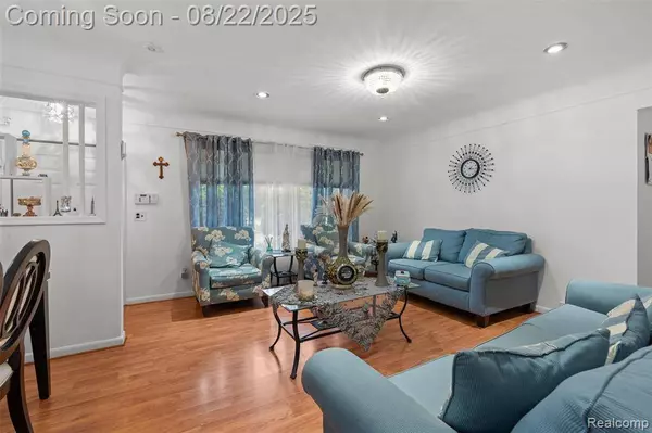 30905 Dalhay Street, Livonia, MI 48150