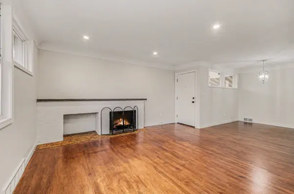 28930 Garfield St, Roseville, MI 48066-2643