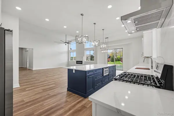 68503 Lake Angela Pointe, Richmondcity_macomb, MI 48062