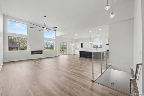 68503 Lake Angela Pointe, Richmondcity_macomb, MI 48062
