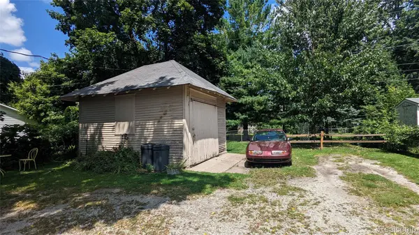 104 Grand AVE, Mt. Clemens, MI 48043