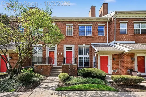 1467 Chesapeake DR