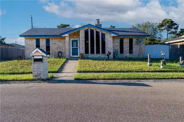 454 Cartagena DR, Corpus Christi, TX 78418