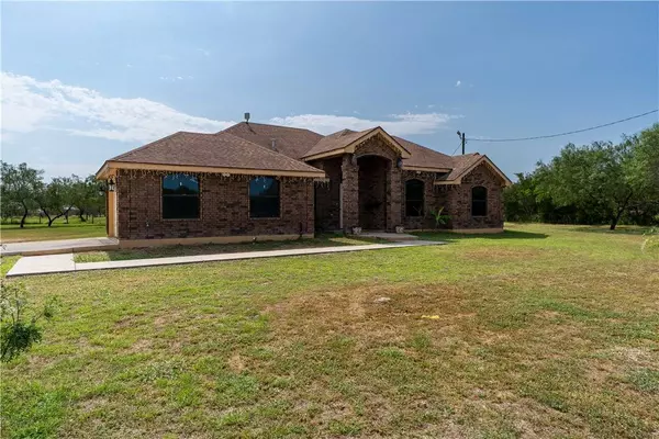155 County Road 151, Alice, TX 78332