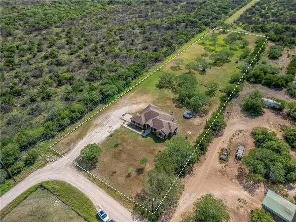 155 County Road 151, Alice, TX 78332