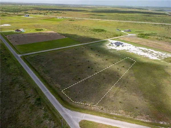 158 Sunrise DR, Rockport, TX 78382