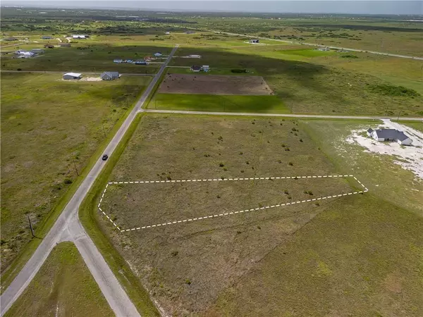 158 Sunrise DR, Rockport, TX 78382