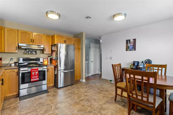 16 Beauford Place, St. John's, NL A1A 5N4