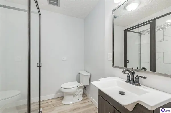 213 W French Street, Elizabethtown, KY 42701