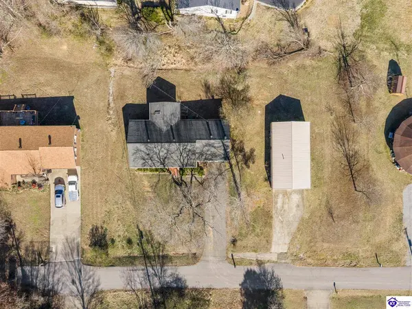 115 Green Valley Drive, Central City, KY 42330