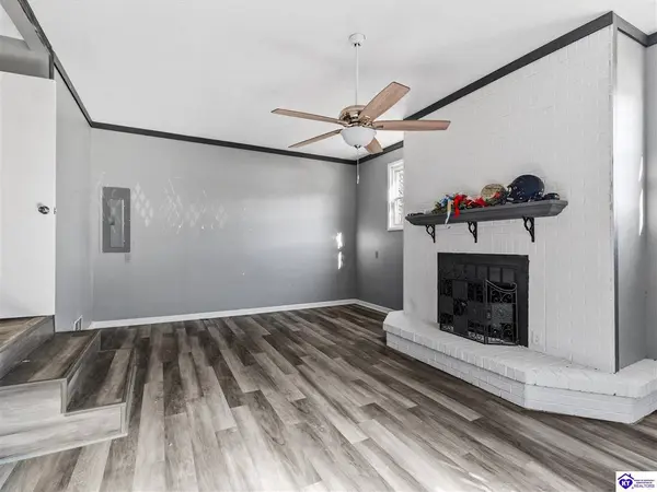 115 Green Valley Drive, Central City, KY 42330