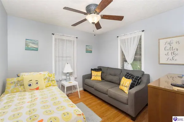 33 Elmwood Drive, Clarkson, KY 42726