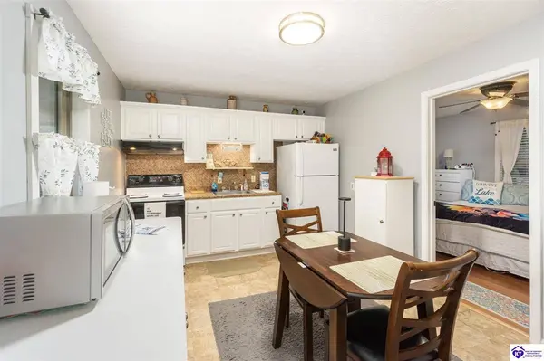 33 Elmwood Drive, Clarkson, KY 42726