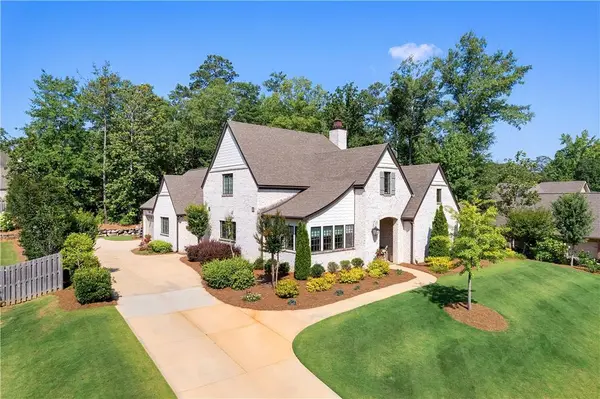 725 PETRIE RD, Auburn, AL 36830