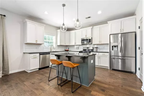 1014 DUNKIRK CIR, Auburn, AL 36832