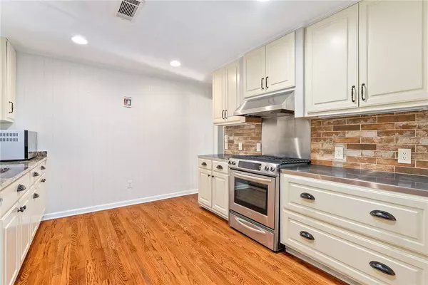 1600 MILLBRANCH DR, Auburn, AL 36832