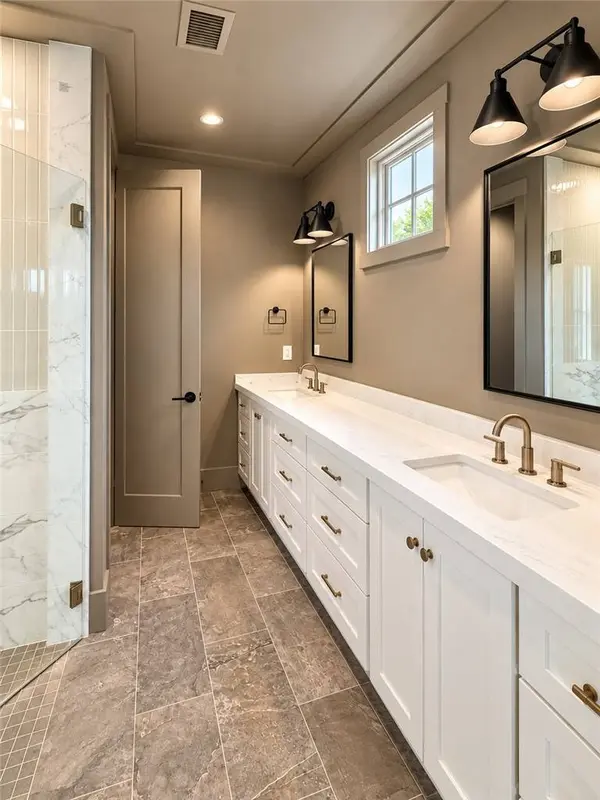 1314 VINTAGE DR, Auburn, AL 36830