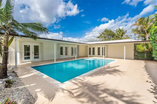 9990 Broad Channel Dr, Cutler Bay, FL 33157