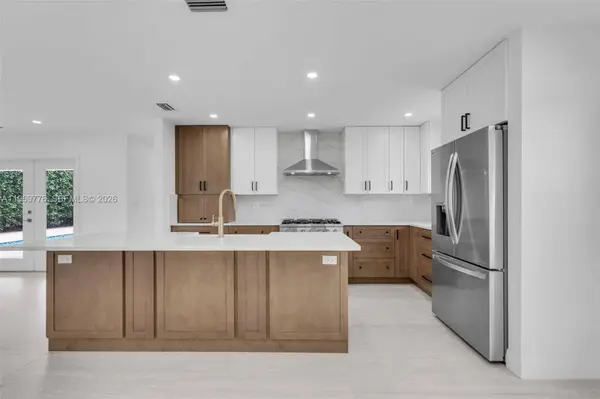 9990 Broad Channel Dr, Cutler Bay, FL 33157