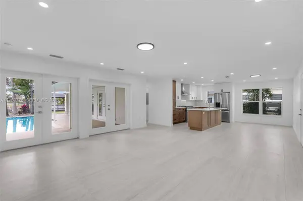 9990 Broad Channel Dr, Cutler Bay, FL 33157