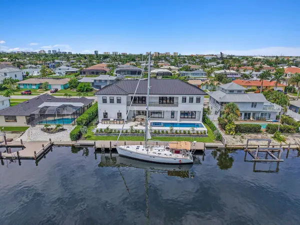 70-ft composite dock on deep-water canal, Marco Island