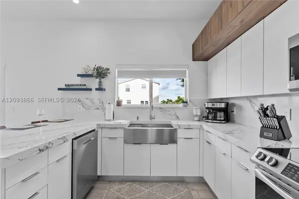 103 W Avenue A, Key Largo, FL 33037
