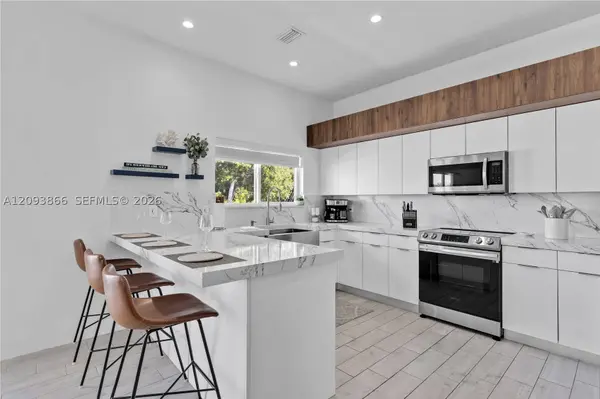103 W Avenue A, Key Largo, FL 33037