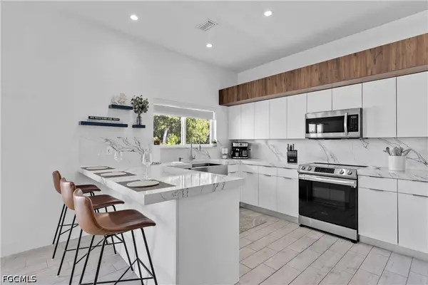 103 W AVE, Key Largo, FL 33037