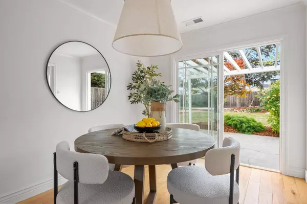 1976 Shoreview AVE, San Mateo, CA 94401