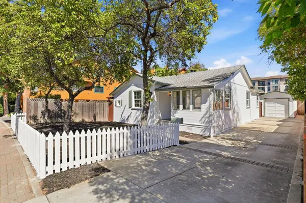 641 Waltermire ST, Belmont, CA 94002