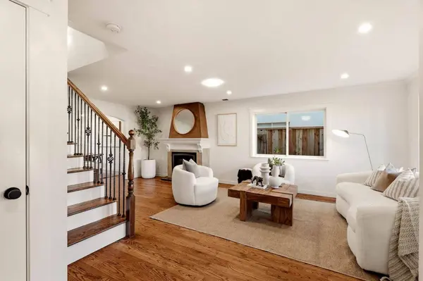 577 Maple AVE, San Bruno, CA 94066