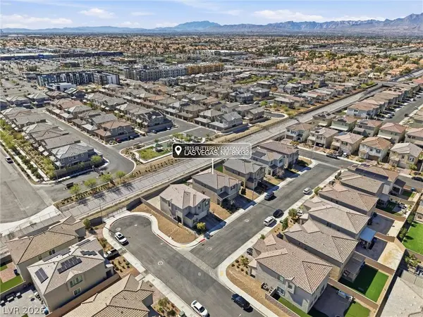1815 Butterfly Colony AVE, North Las Vegas, NV 89031