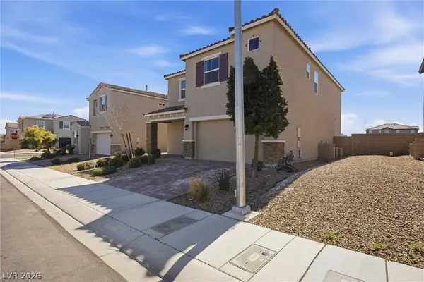 1815 Butterfly Colony AVE, North Las Vegas, NV 89031