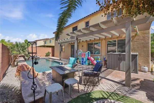 1633 Luna Vista PL, North Las Vegas, NV 89084