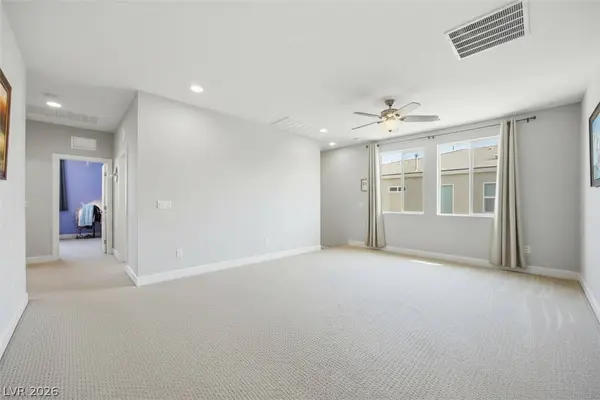 1815 Butterfly Colony AVE, North Las Vegas, NV 89031