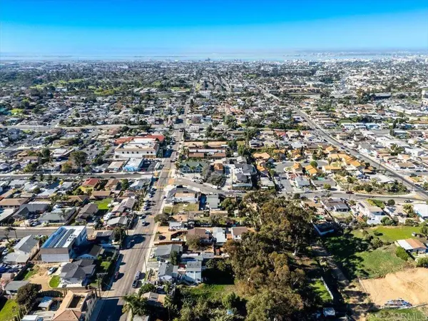 2641 45 E 18th Street, National City, CA 91950