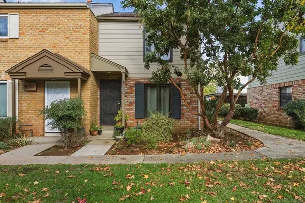 1277 N Mollison Ave #F, El Cajon, CA 92021