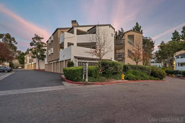 9745 Mesa Springs Way #142, San Diego, CA 92126