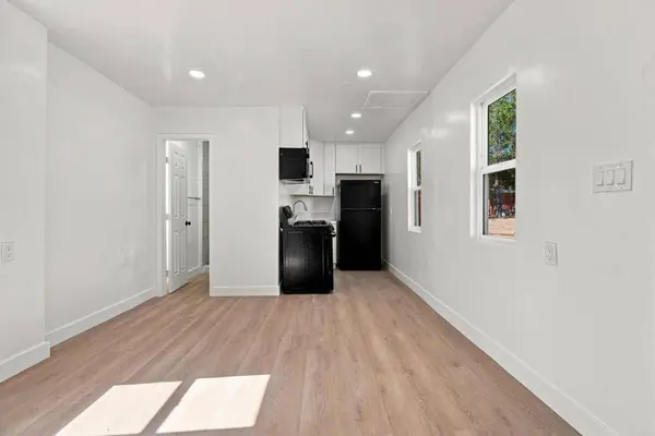 2641 E 18th Street, National City, CA 91950