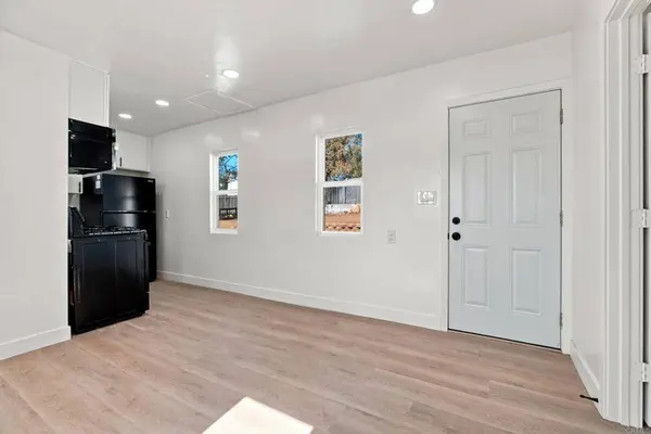 2641 E 18th Street, National City, CA 91950
