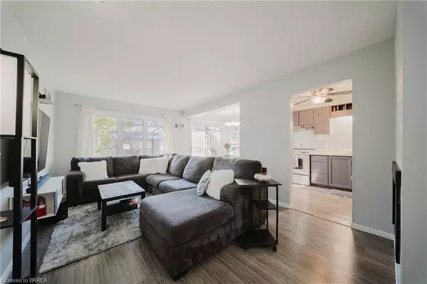 431 Springbank Avenue N #431, Woodstock, ON N4T 1H8