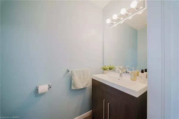 431 Springbank Avenue N #431, Woodstock, ON N4T 1H8