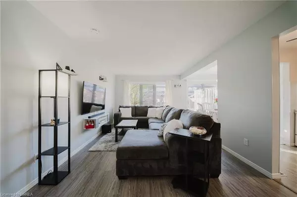 431 Springbank Avenue N #431, Woodstock, ON N4T 1H8