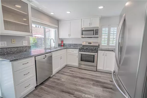 26506 Strambino CT, Valencia, CA 91355