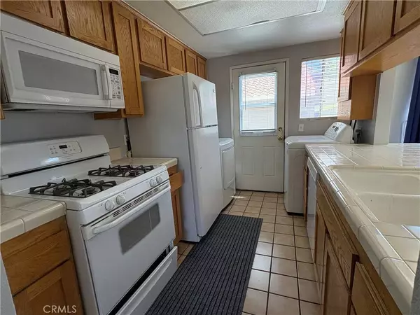 26939 Avenida Terraza, Saugus, CA 91350